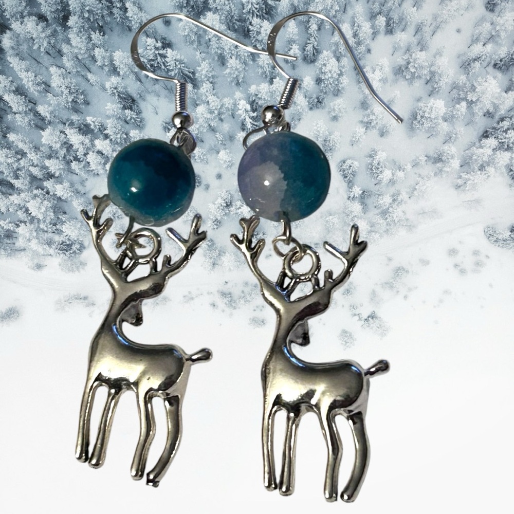 Handmade Earrings Silver Reindeer Green Beads Dangle Handmade Pierced - Picture 4 of 7